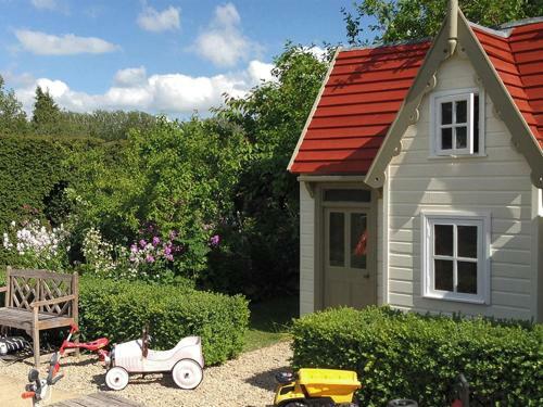 Aintree Cottage