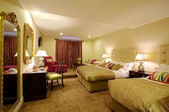 Fitzgeralds Woodlands House Hotel