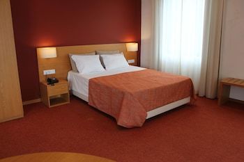Aparthotel Paredes Hotel Apartamento
