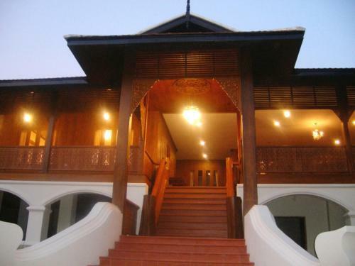 Hotel Khum Khun Wang Resort