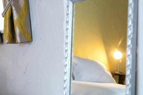 Hotel Eliot Arms