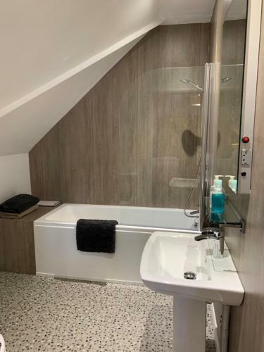 Hostal Cotswold Hare