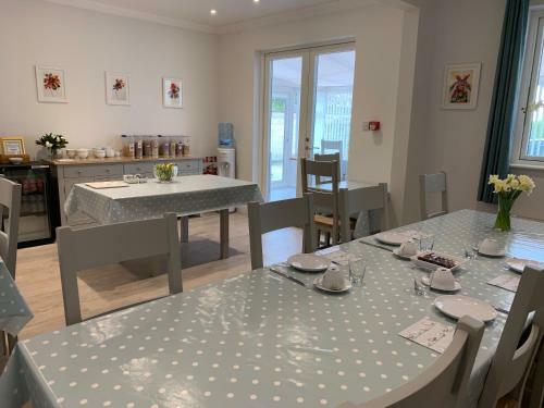 Hostal Cotswold Hare