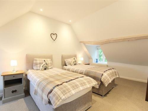 Hare House, Chipping Norton