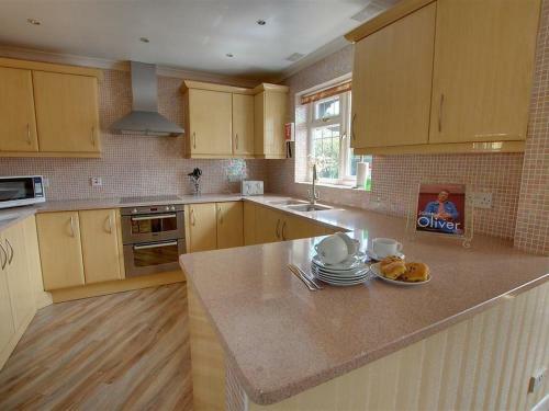 Holiday Home Rhubarb