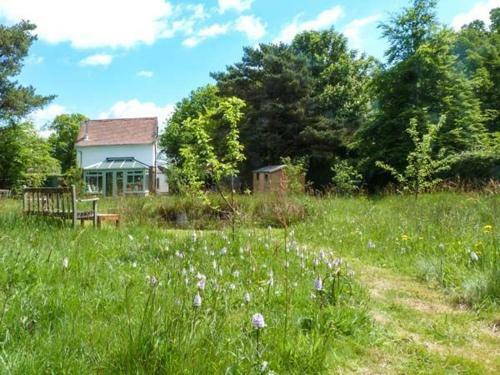 Wood Glen Cottage