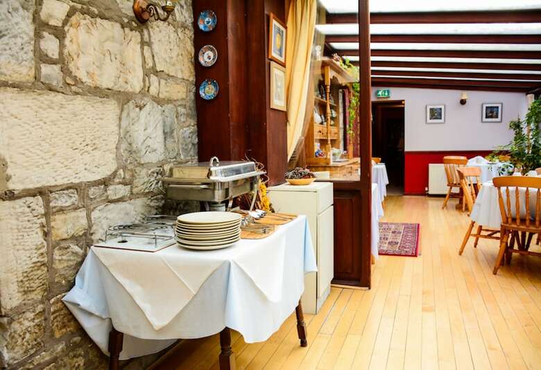 Hostal Clarke Cottage Guest House