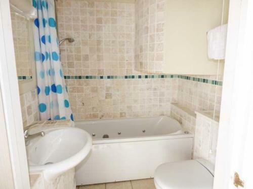 Church Cottage, Fishguard