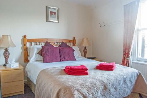 Hotel Crown And Anchor Inn