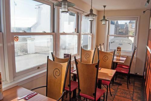 Hotel Crown And Anchor Inn