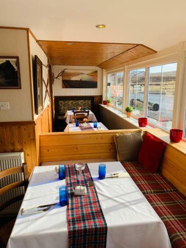Albergue Aultguish Inn B&B