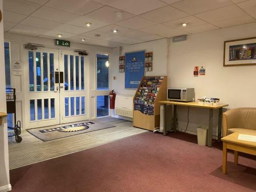 Hotel Days Inn Michaelwood M5