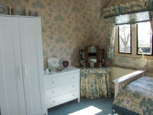 The Lodge, Evesham
