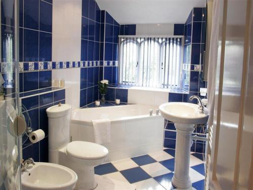 Luxurious Holiday Home At Skelwith Fold With Lush Garden