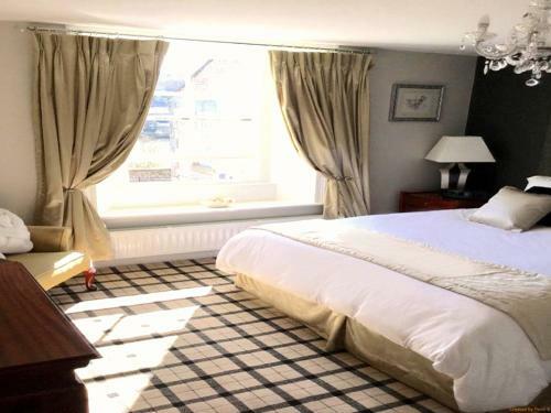 Bed & Breakfast The Railway Hotel & Bistro