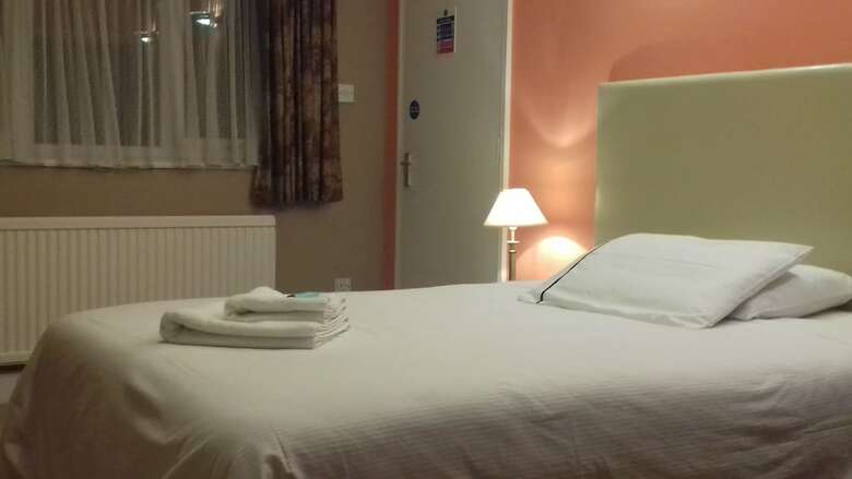 Hostal The Russet House