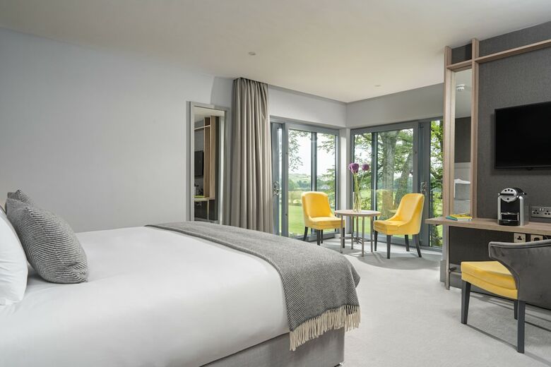 Hotel Killeavy Castle Estate
