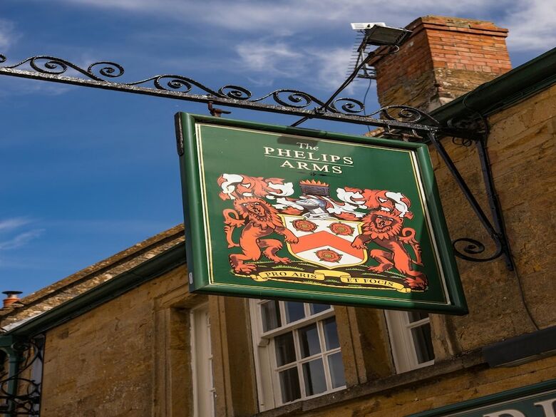 Bed & Breakfast The Phelips Arms