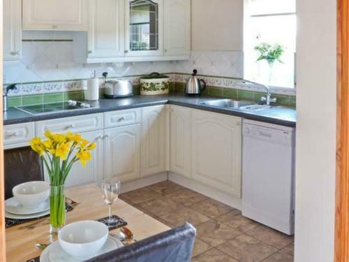 Elm Tree Cottage