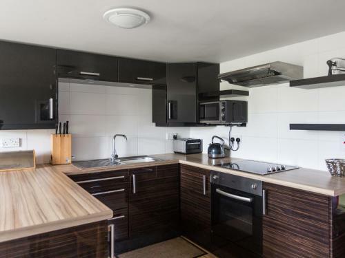 Sunset Cottage, Radstock