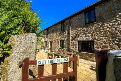 Ruby Farm Cottage