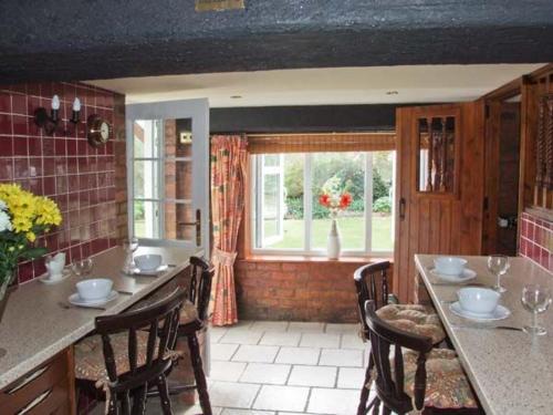 Severn Bank Lodge