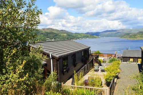 Secret Coast Lodge
