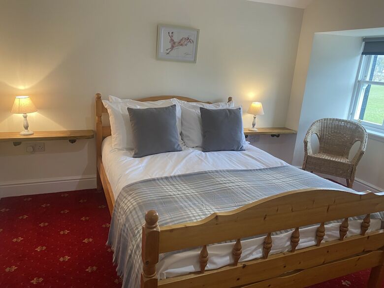 The Gordon Arms Hotel