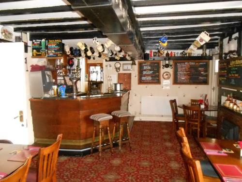 Bed & Breakfast Fox And Hounds Country Inn
