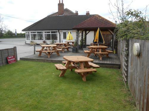 Bed & Breakfast Fox And Hounds Country Inn