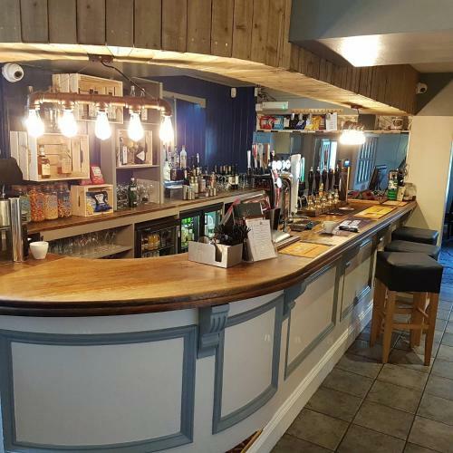 Posada The Crown Inn At Giddeahall