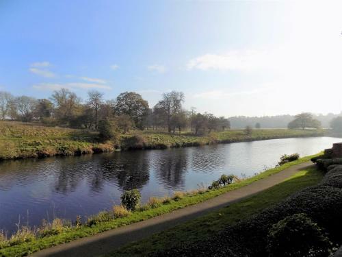 Weeks Away Yarm Riverside Apartment