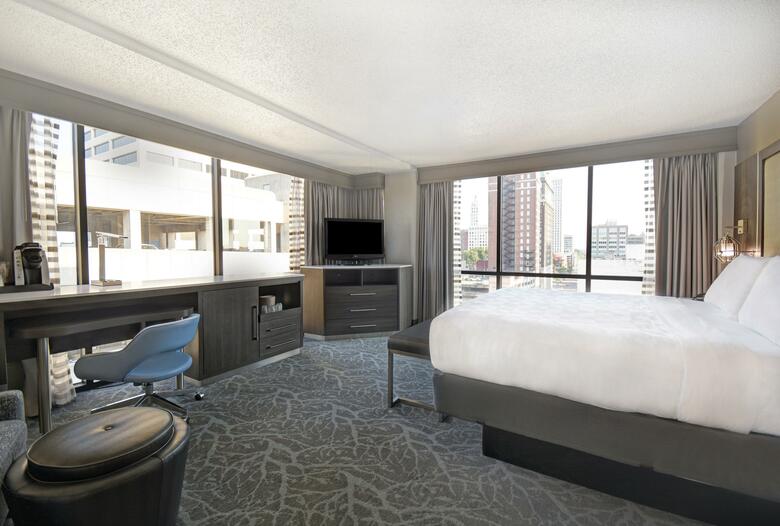 Hotel Holiday Inn Select Downtown Memphis