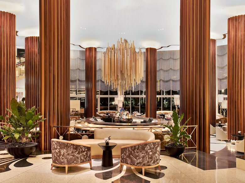 Hotel Eden Roc Renaissance Miami Beach