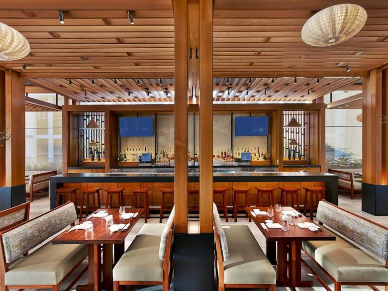 Hotel Eden Roc Renaissance Miami Beach