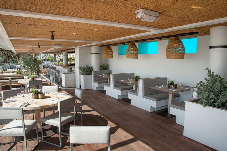 Hotel Eden Roc Renaissance Miami Beach