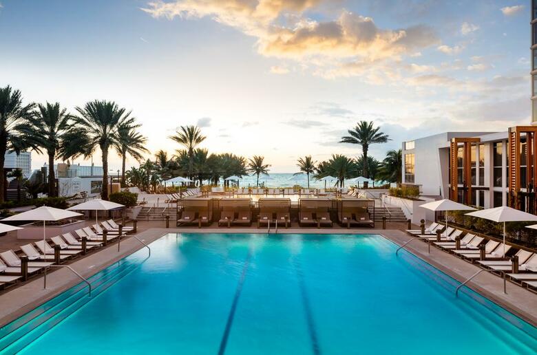 Hotel Eden Roc Renaissance Miami Beach