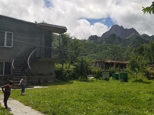 Apartment Kiara, Kazbegi, Sioni