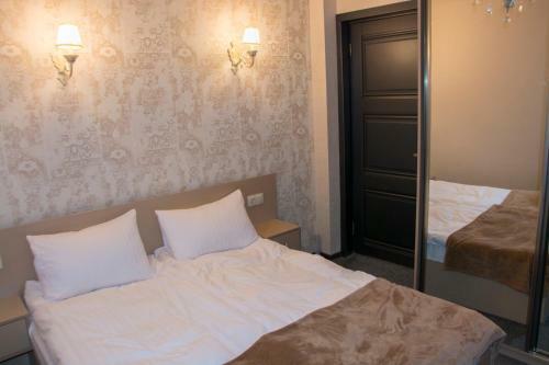 Hotel Winerooms