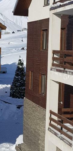 Redco ?1 Apartament Gondola Lift