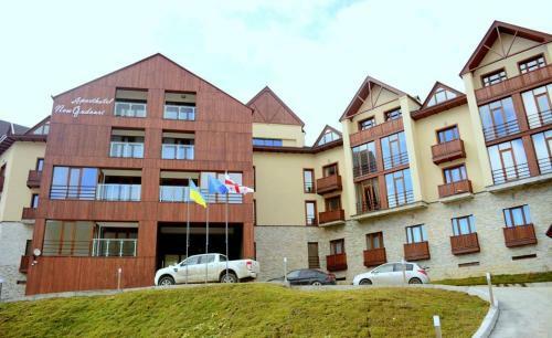 Apartment Near Gondola