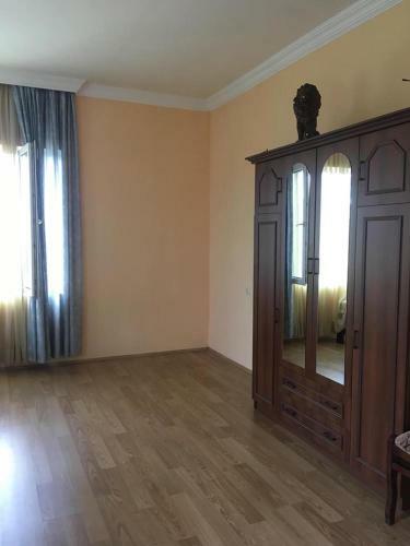 Hostal Tamaz Takidze