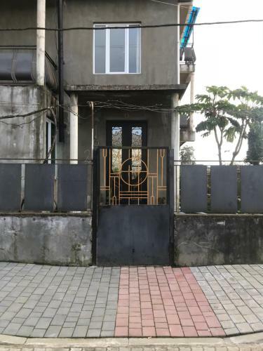 Hostal Tamaz Takidze