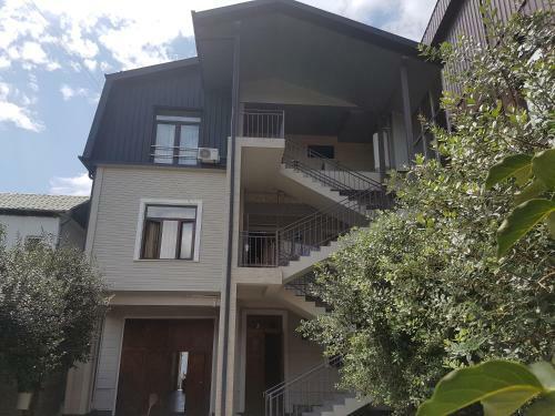Hostal White House Kobuleti