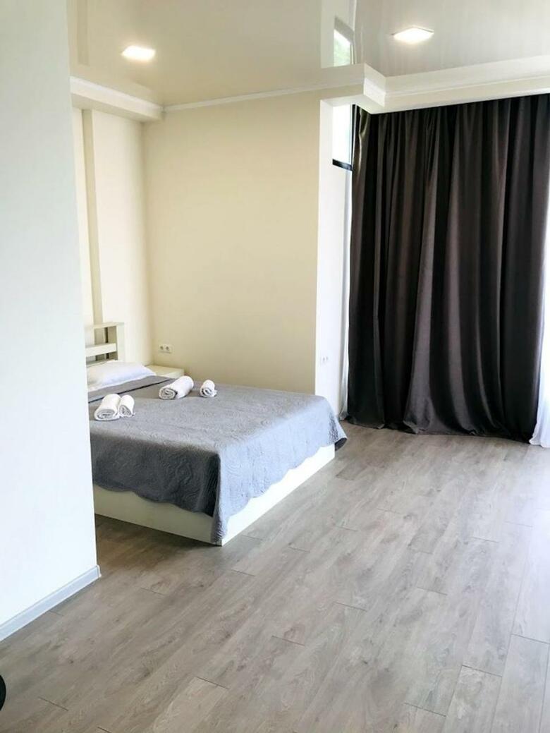 Albergue Hotel 24