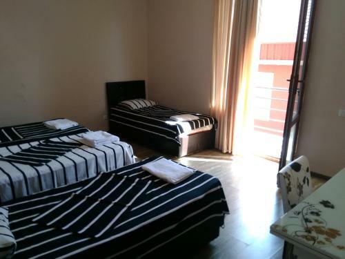 Hostal Gio House