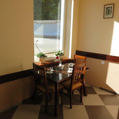 Hostal Tvishi Guest House