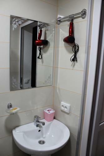 Hostal Guest House Poligloti