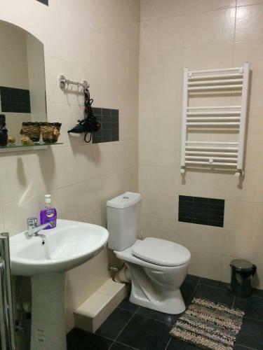 Hostal Guest House Family