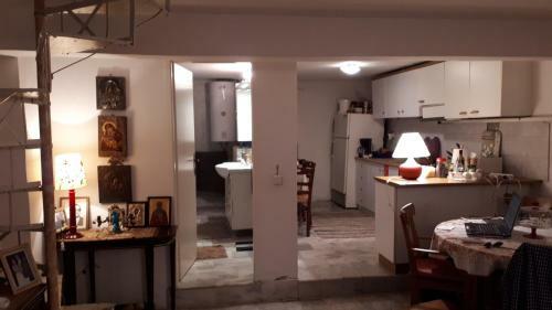Villa Artemis And Apartments